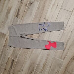 Under Armour Girls Gray Leggings Sz 10 Logo Athleisure Sports Play Pink Blue